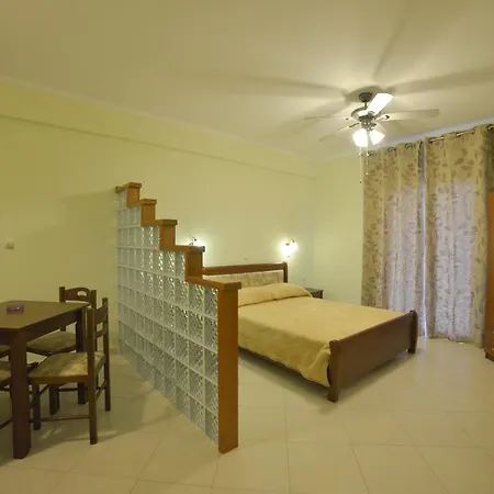 Agiolina Apartment *