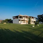 Apartament Agiolina *