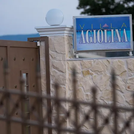 Agiolina 公寓 斯达林