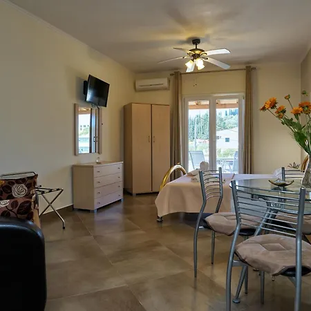 Agiolina Apartment